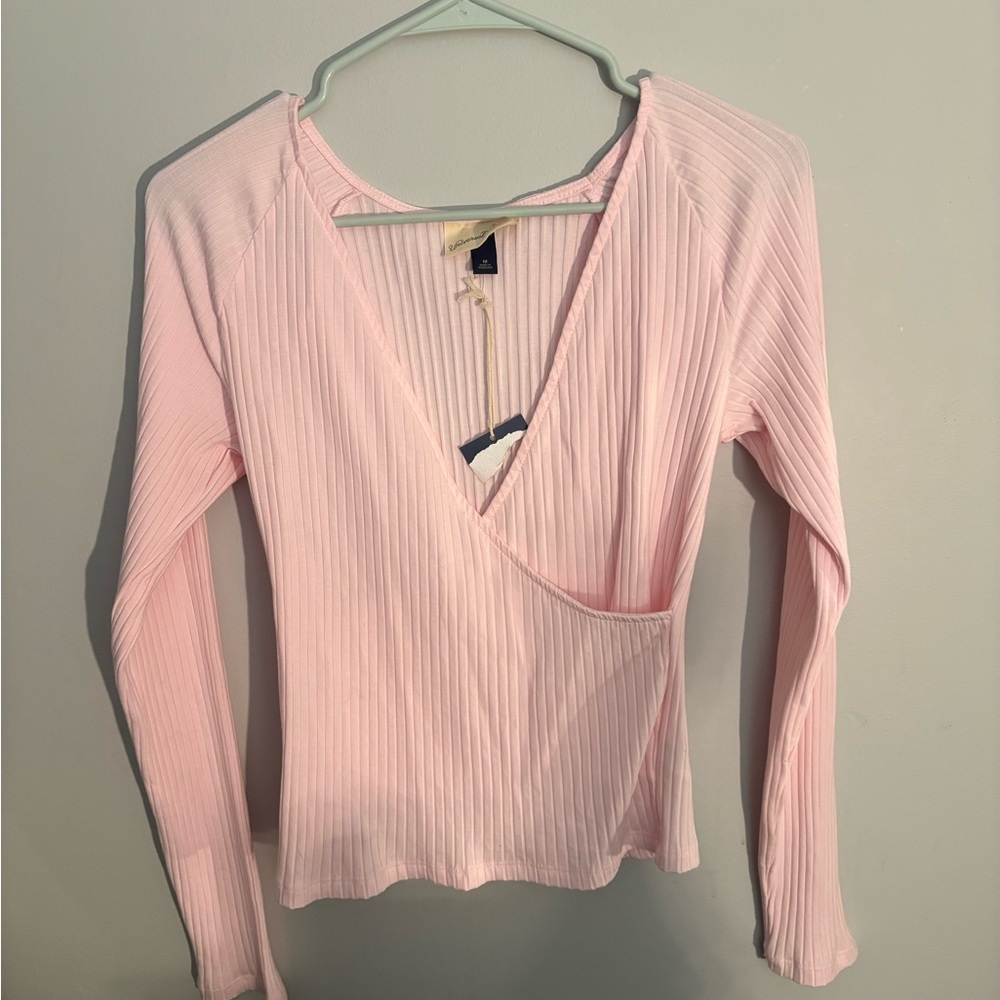 Universal Thread Light Pink Ribbed Crossover Top